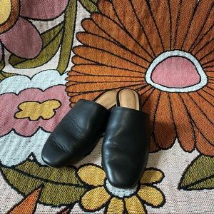 Madewell Cory mules in black, size 8 (note condition in the description)